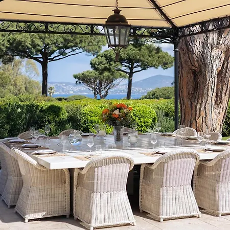 Bonnie Gold - St Tropez