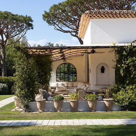 Bonnie Gold - St Tropez Holiday home *